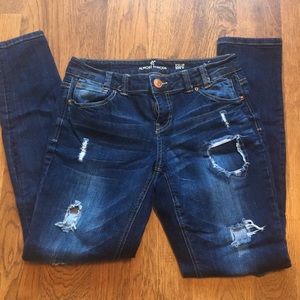 Distressed Jeans Size 9